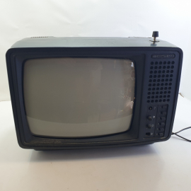 Телевизор Юность 406Д черно-белого изображения, работает. СССР